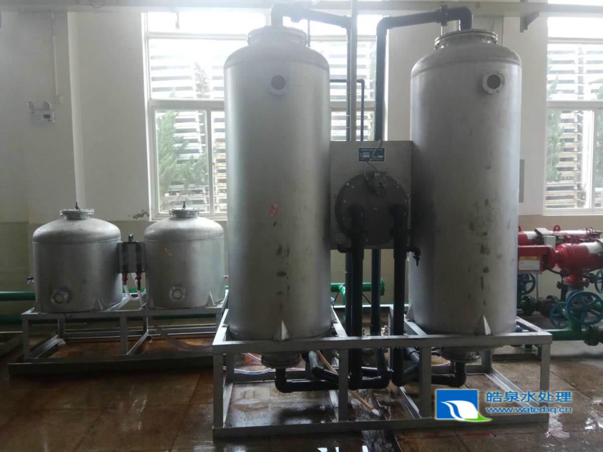 全自動鈉離子交換器，軟水設(shè)備，