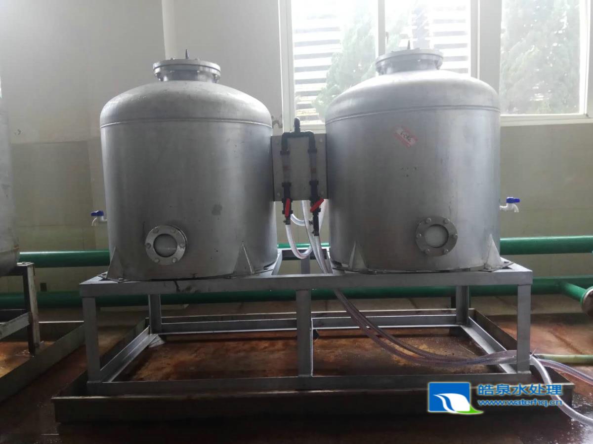 全自動鈉離子交換器，軟水設(shè)備，
